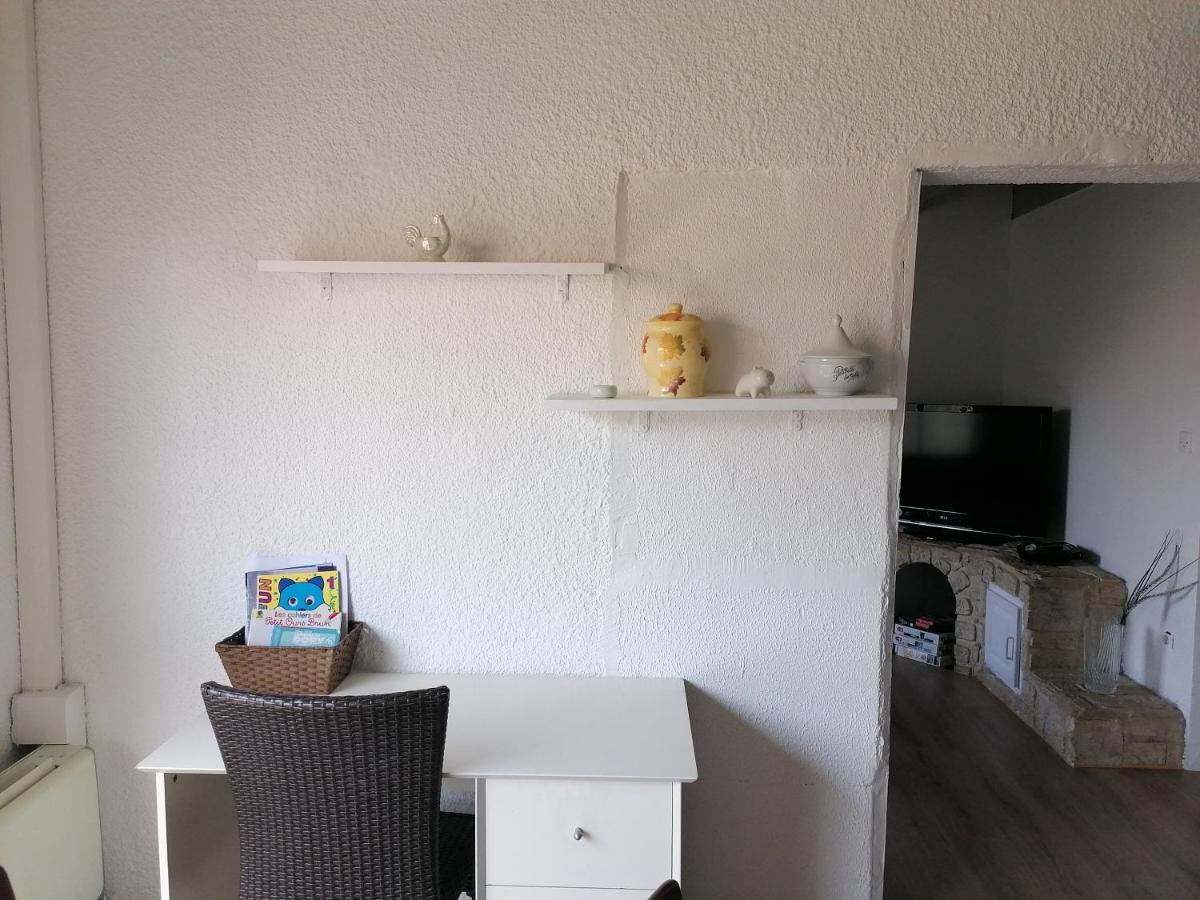 Appartement Meuble A Villeneuve Les Maguelone Exterior photo